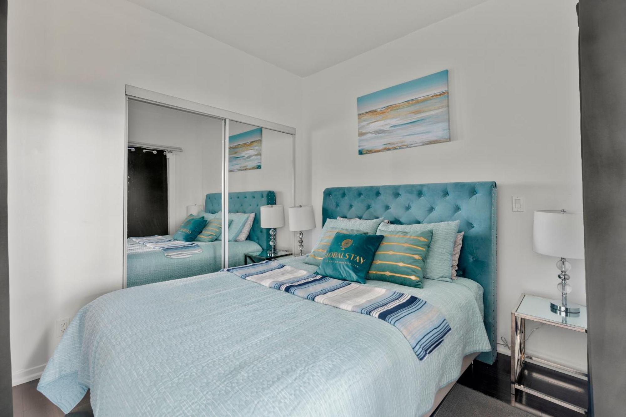 Globalstay. Burano Condos In Downtown Торонто Екстериор снимка