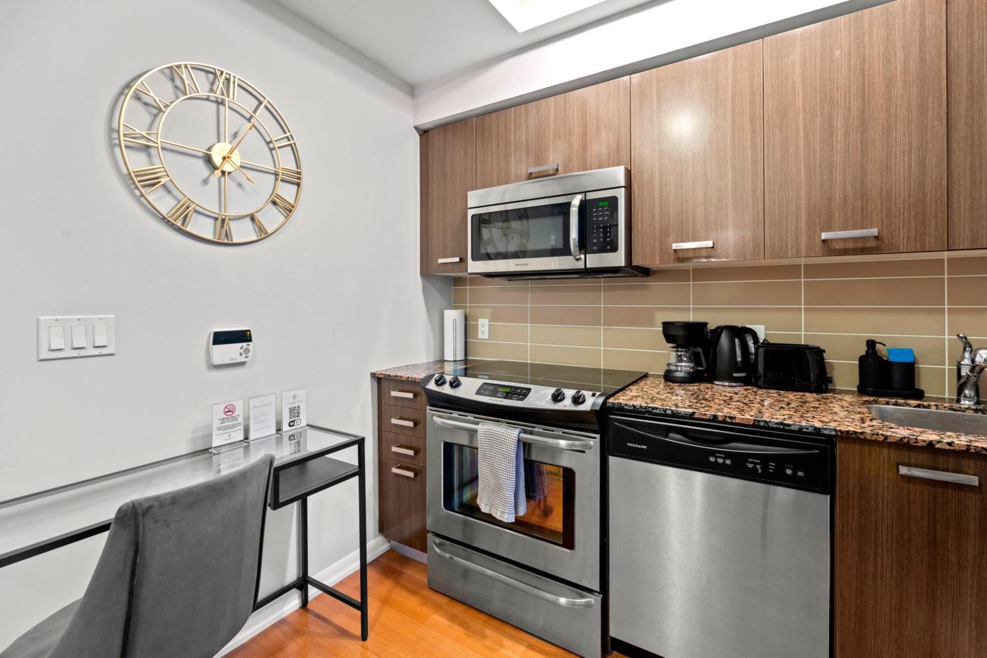Globalstay. Burano Condos In Downtown Торонто Екстериор снимка