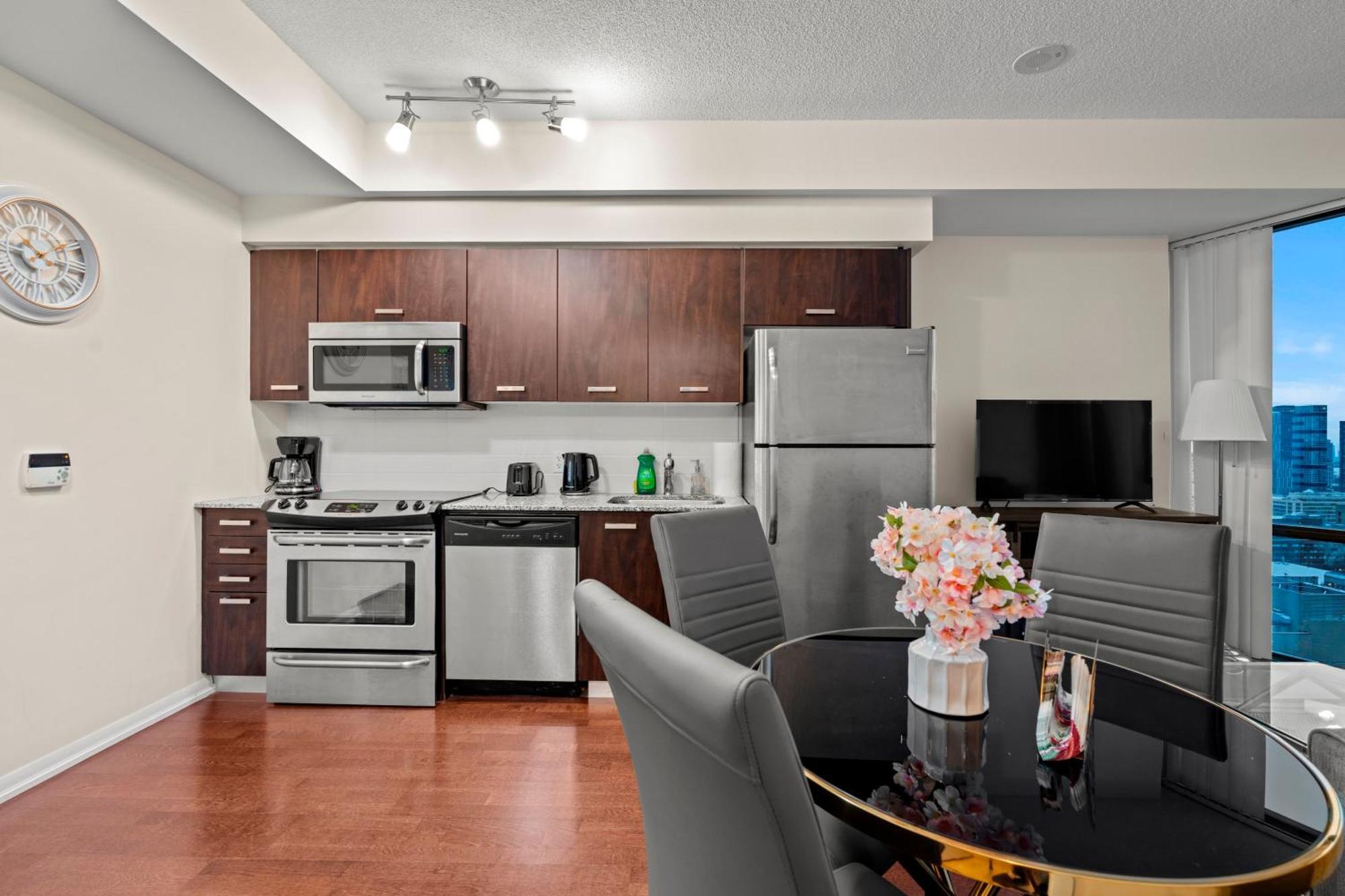 Globalstay. Burano Condos In Downtown Торонто Екстериор снимка