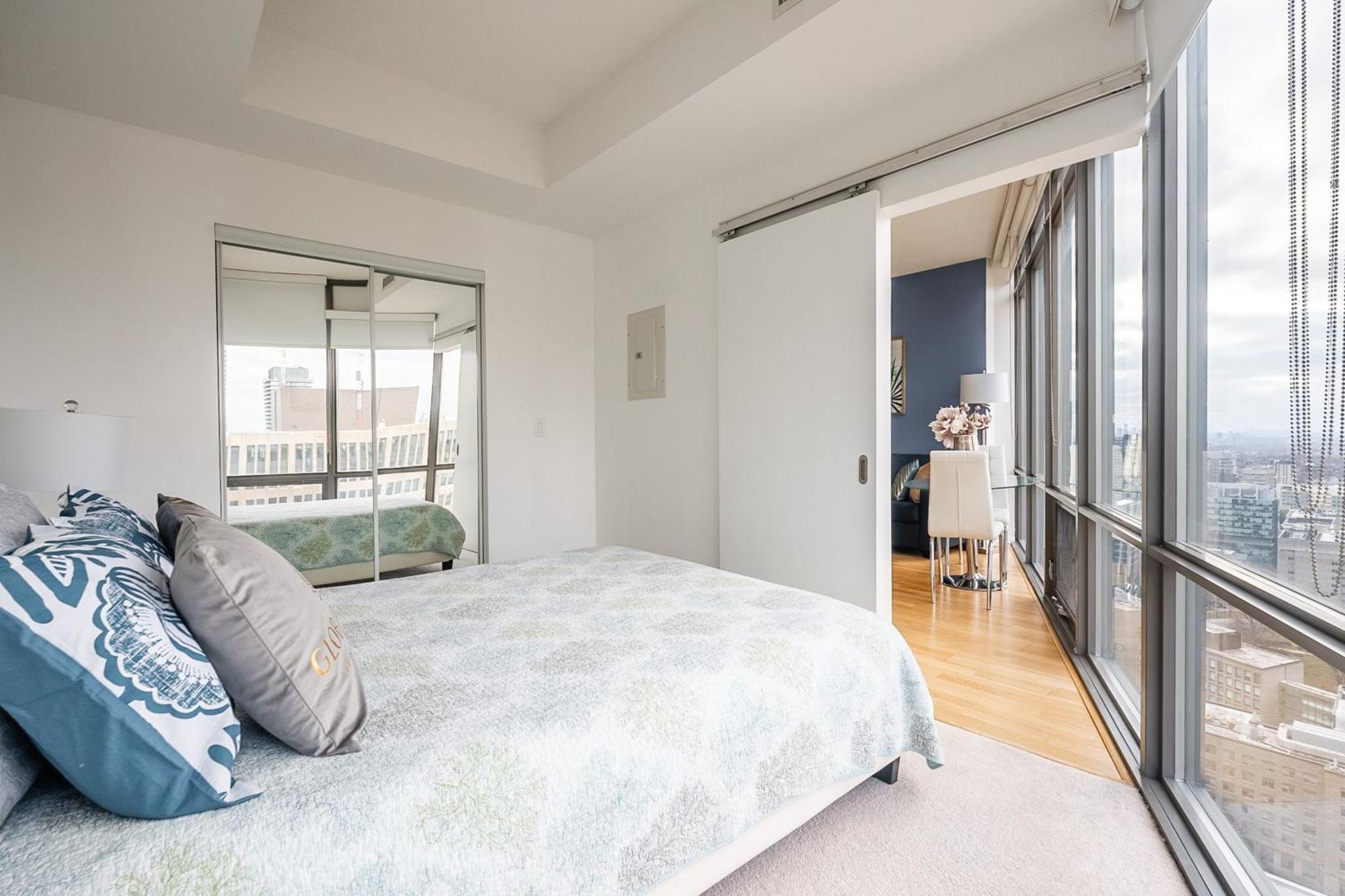 Globalstay. Burano Condos In Downtown Торонто Екстериор снимка